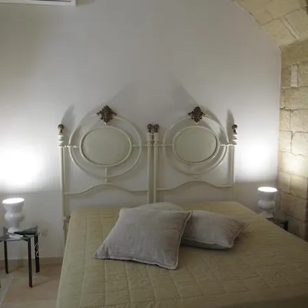 Suites Dr. Balmes Couette-café Lecce
