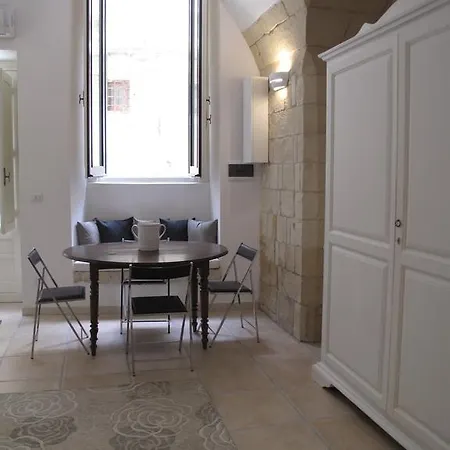 Couette-café Suites Dr. Balmes *